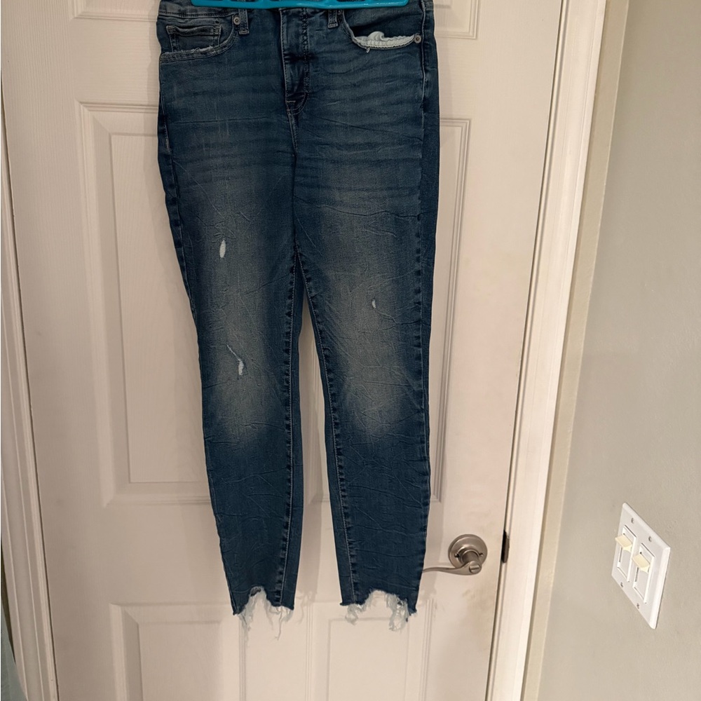 Lucky Brand Women's Dark Blue Cropped Jeans
